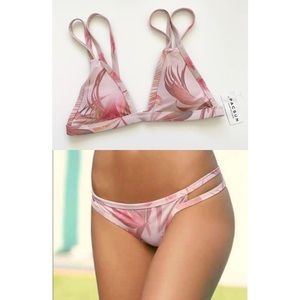 NWT Pacsun LA Hearts Pink Leaf Bikinj Set Large